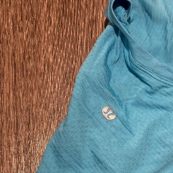 Lululemon Swiftly Tech Short-Sleeve Shirt - Picture 2 of 2